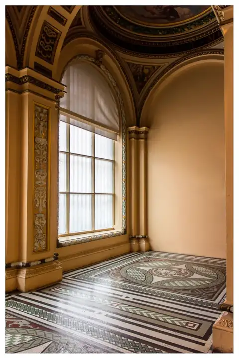 Studio Background PSD in Grand Vintage Frame Style